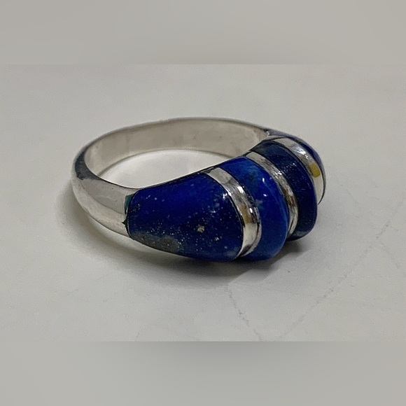 Early 20th Century Antique Art Deco Sterling Silver Lapis Lazuli Ring - Picture 9 of 16
